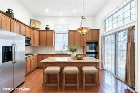 177 Melody Court Eastport NY 11941