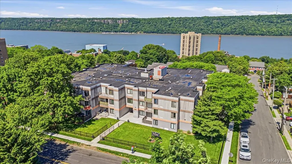 421 N Broadway Yonkers NY 10701