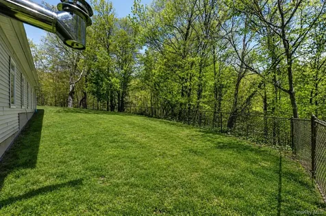 8 Apple Hill Drive Highland Mills NY 10930
