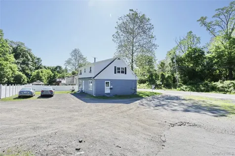 36 Suffern Lane Garnerville NY 10923