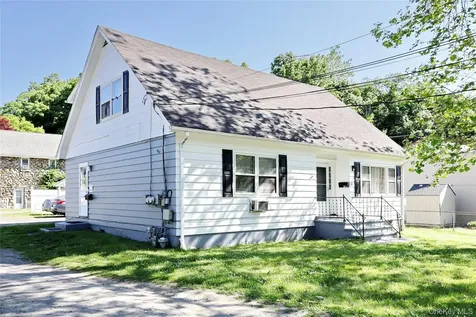 36 Suffern Lane Garnerville NY 10923