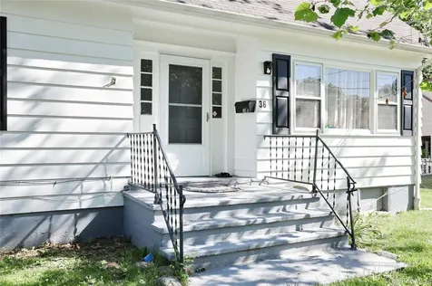 36 Suffern Lane Garnerville NY 10923