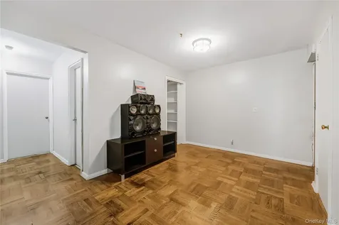 1234 Midland Avenue Bronxville NY 10708