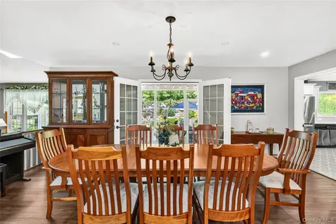 21 Straub Drive Pleasant Valley NY 12569