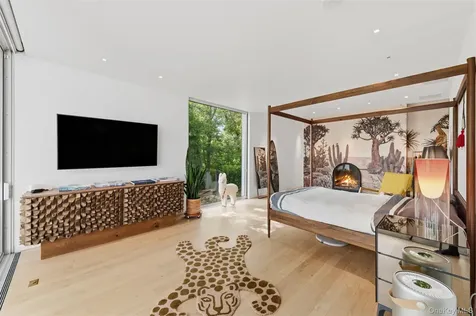 125 Davids Hill Road Bedford Hills NY 10506