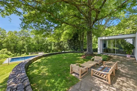 125 Davids Hill Road Bedford Hills NY 10506