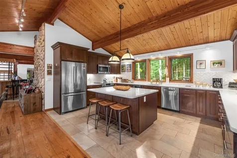 253 York Lake Estates Road Barryville NY 12719