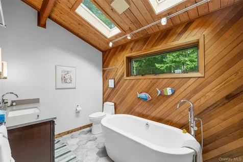 253 York Lake Estates Road Barryville NY 12719