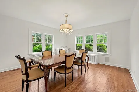 18 Fenimore Drive Harrison NY 10528