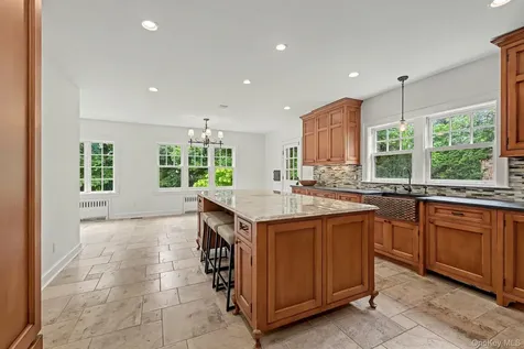 18 Fenimore Drive Harrison NY 10528