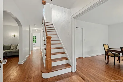 18 Fenimore Drive Harrison NY 10528