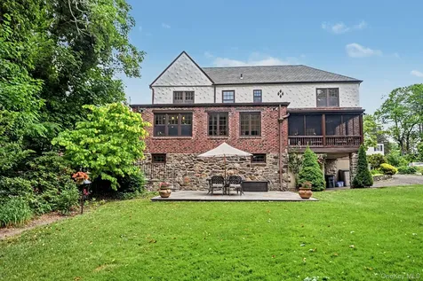 18 Fenimore Drive Harrison NY 10528