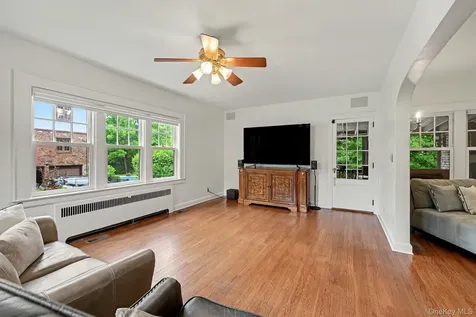 18 Fenimore Drive Harrison NY 10528