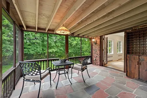 18 Fenimore Drive Harrison NY 10528