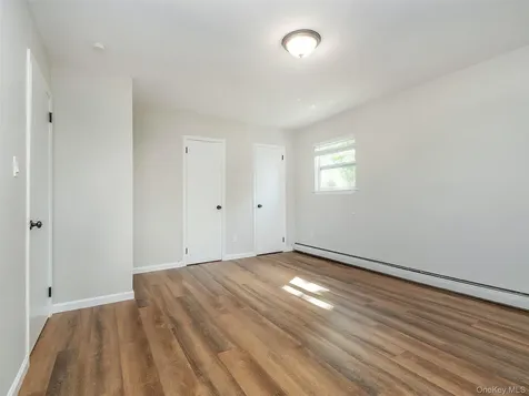 80 Maxwell Avenue Oyster Bay NY 11771