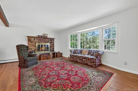 1096 Sunset Street Yorktown Heights NY 10598
