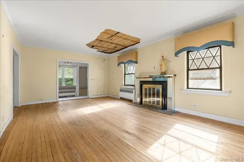 56 Northfield Road New Rochelle NY 10804