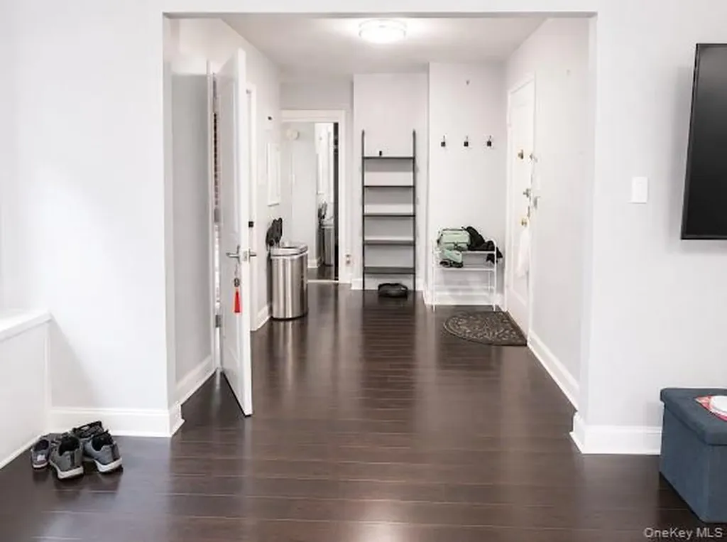83-83 118th Street Kew Gardens NY 11415
