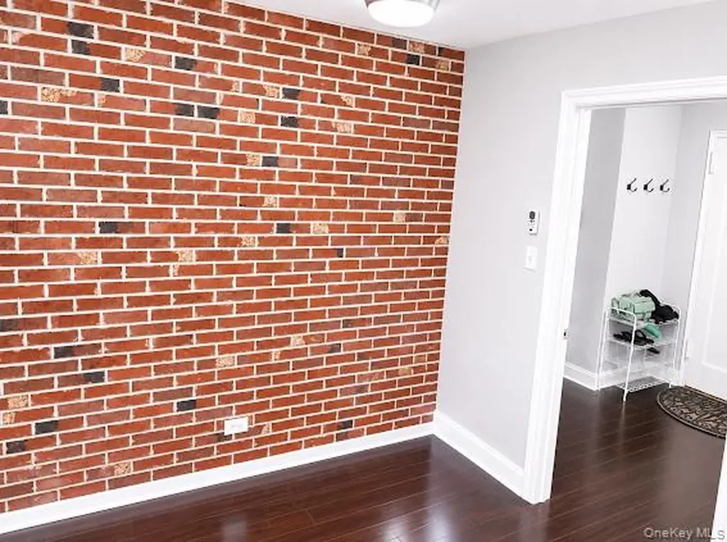 83-83 118th Street Kew Gardens NY 11415