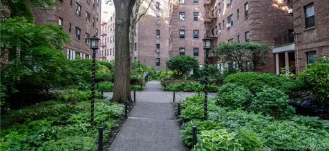 83-83 118th Street Kew Gardens NY 11415