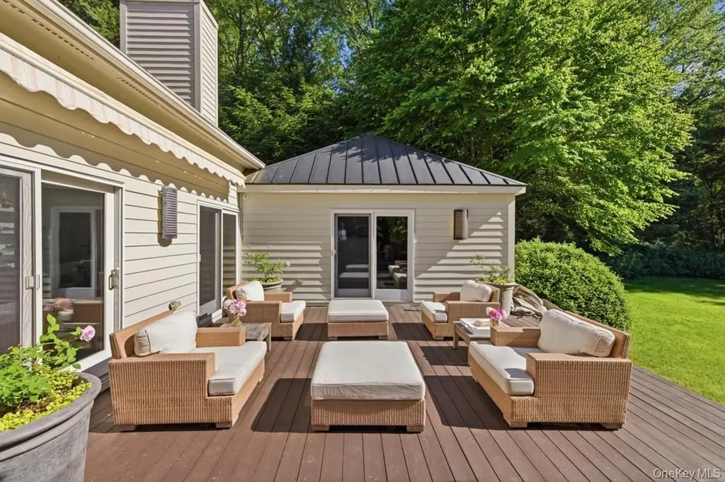 78 Old Church Lane Pound Ridge NY 10576