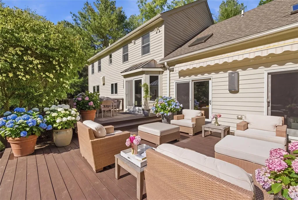 78 Old Church Lane Pound Ridge NY 10576