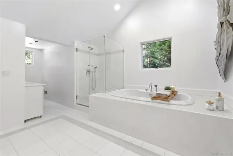 78 Old Church Lane Pound Ridge NY 10576