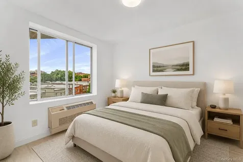 81-15 Queens Boulevard Elmhurst NY 11373