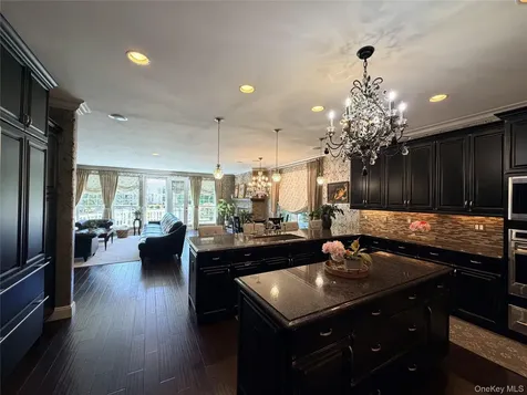 38 Hamlet Woods Drive Saint James NY 11780