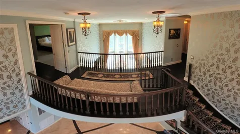 38 Hamlet Woods Drive Saint James NY 11780