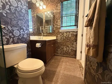 38 Hamlet Woods Drive Saint James NY 11780