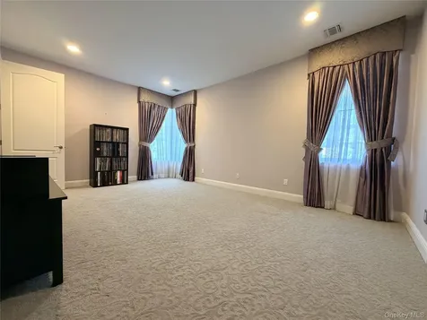 38 Hamlet Woods Drive Saint James NY 11780