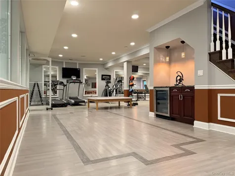 38 Hamlet Woods Drive Saint James NY 11780