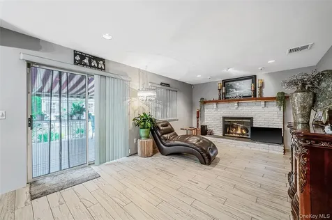 2 Barbara Anne Street Manorville NY 11949