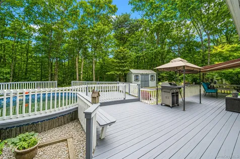 2 Barbara Anne Street Manorville NY 11949