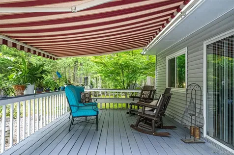 2 Barbara Anne Street Manorville NY 11949