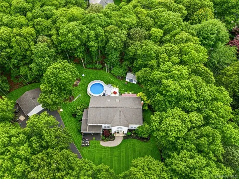 2 Barbara Anne Street Manorville NY 11949