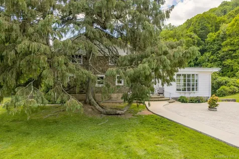 140 Station Road Kingston NY 12401