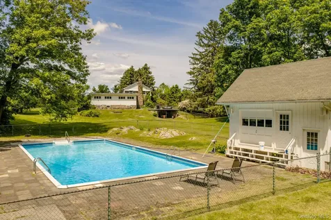 140 Station Road Kingston NY 12401
