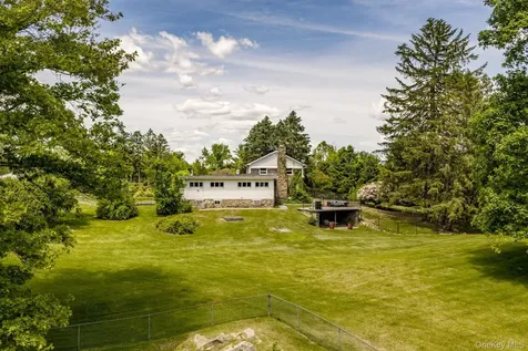 140 Station Road Kingston NY 12401