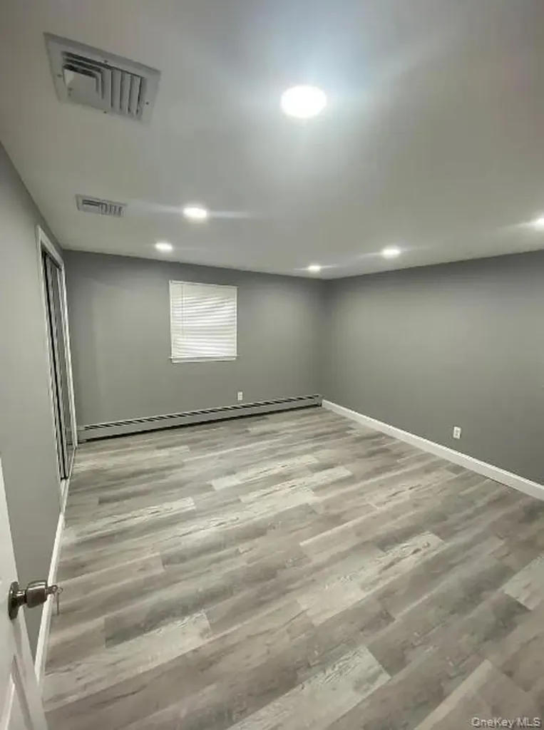 25 Newport Avenue Selden NY 11784