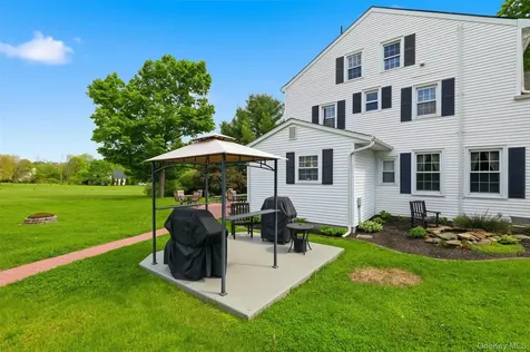 6 Country Club Road Hopewell Junction NY 12533