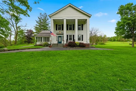 6 Country Club Road Hopewell Junction NY 12533