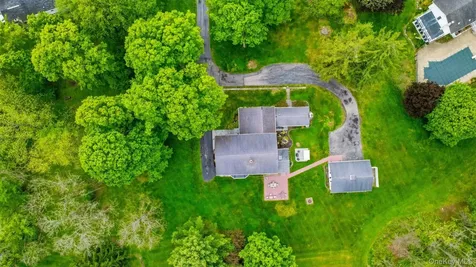 6 Country Club Road Hopewell Junction NY 12533
