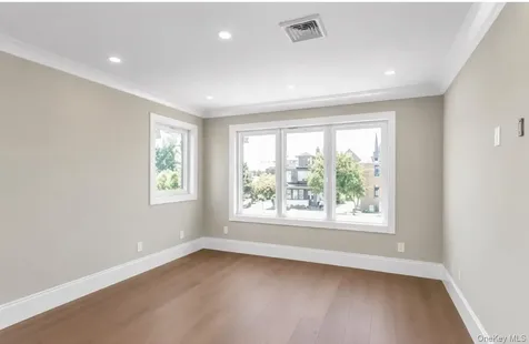 118 W Cherry Street Hicksville NY 11801