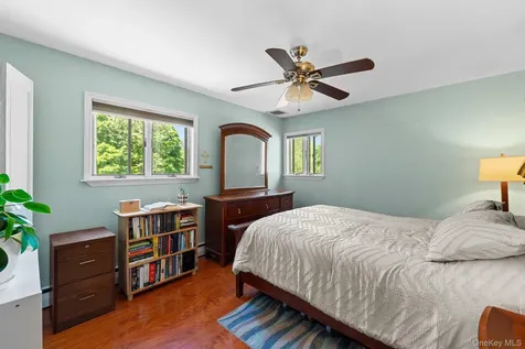 2463 N Pine Grove Court Yorktown Heights NY 10598