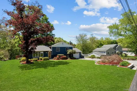 2463 N Pine Grove Court Yorktown Heights NY 10598