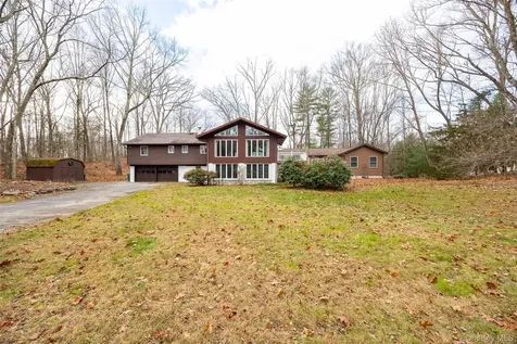 4 Kilmer Road Hyde Park NY 12538