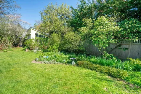 306 6th Street Greenport NY 11944