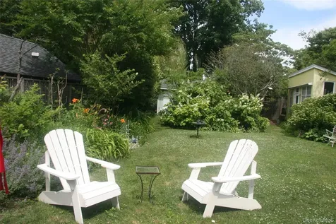 306 6th Street Greenport NY 11944